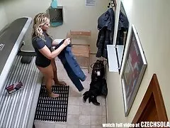 Kendal et Kayden vont à la cuisine pour se distraire