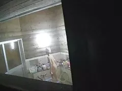 2 nouveaux arrivants amateurs de Foxy optent instantanément pour ATM Anal