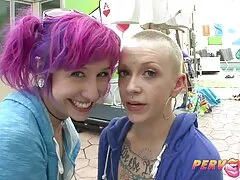 Inspection de la salope: Kenzie Reeves Cosplay Teen sur PornHD