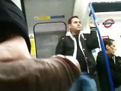 Gros plan du cul à la bouche avec de beaux culs
