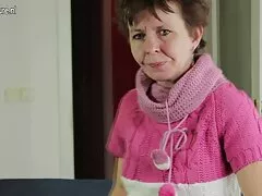Little Quinn se fait démolir le trou du cul
